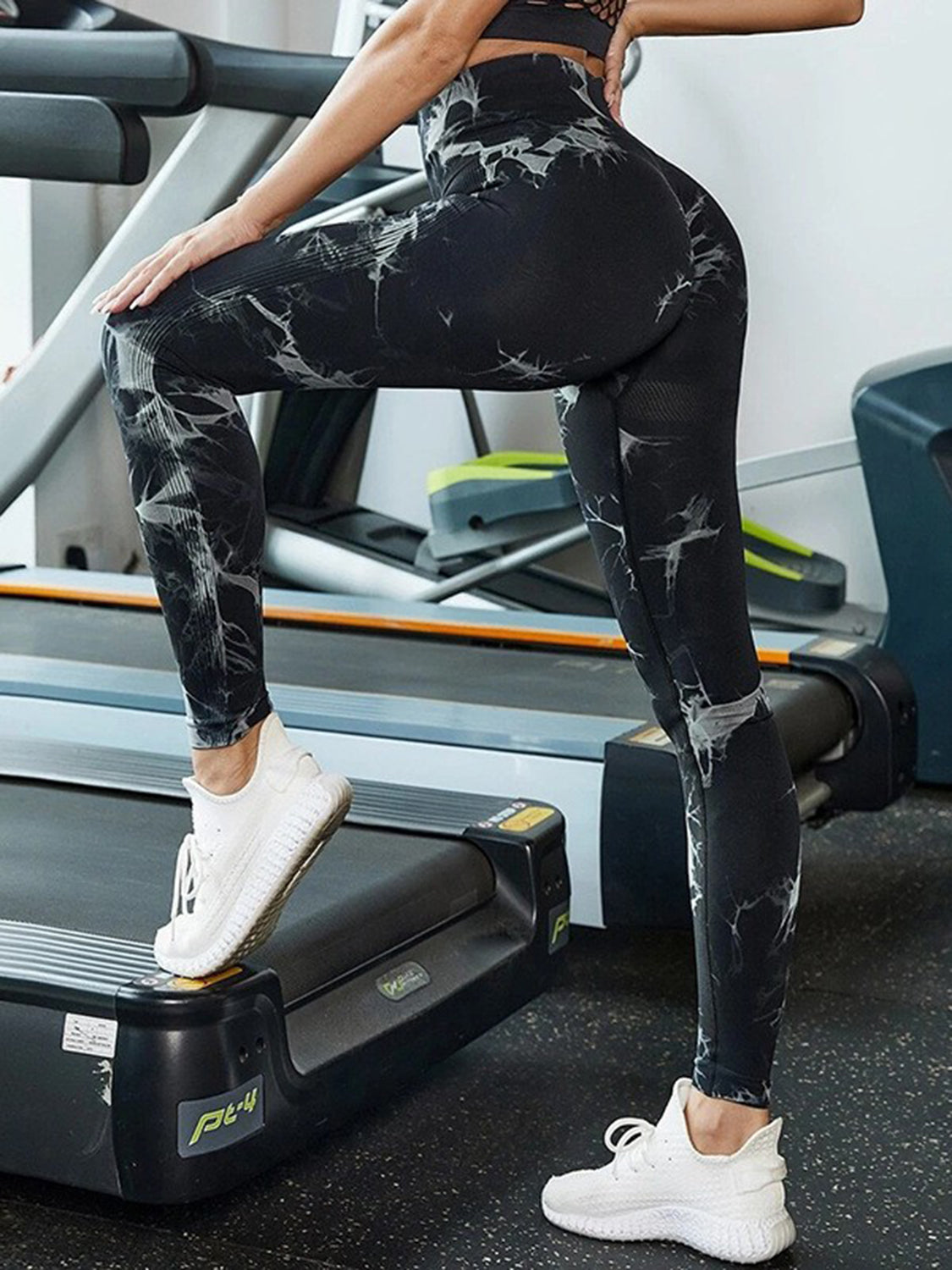 TrainTech Tie-Dye High Waist Active Leggings - FleekGoddess
