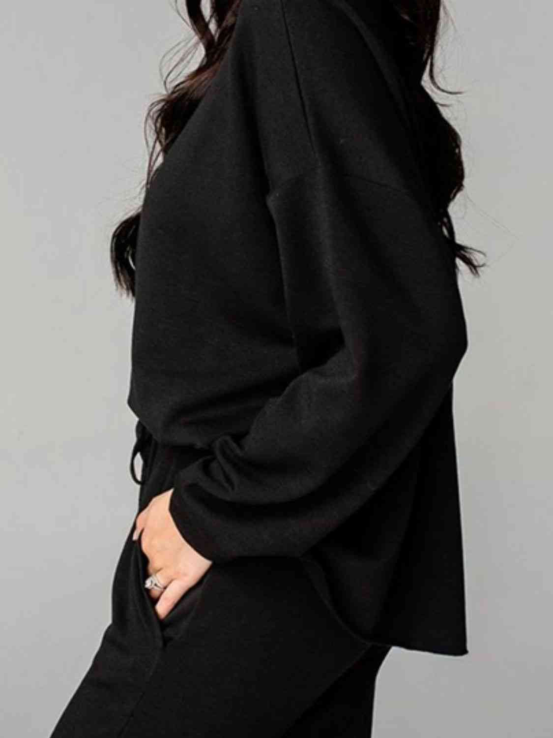 FleeceFlex Distressed Sweatshirt and Joggers Set - FleekGoddess