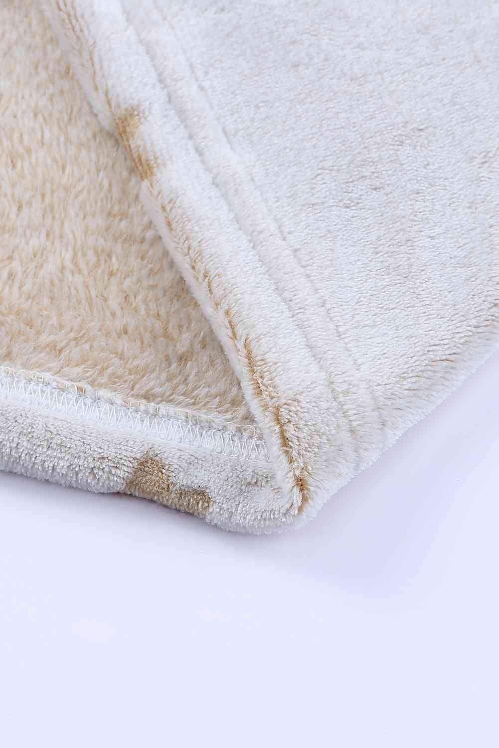 FleekGoddess Round Neck Dropped Shoulder Star Print Top and Shorts Lounge Set - FleekGoddess