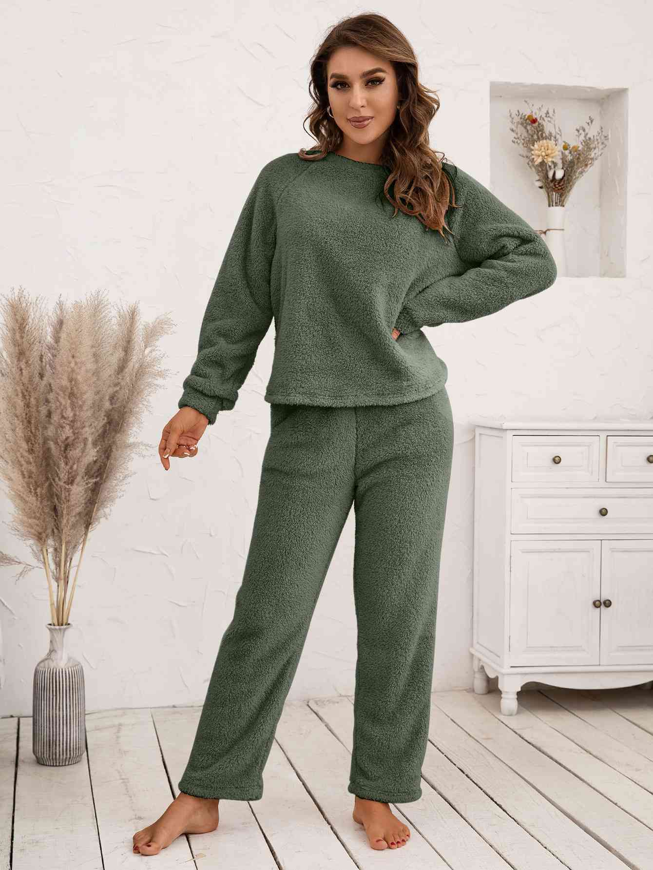 FleeceFlex Teddy Long Sleeve Top and Pants Lounge Set - FleekGoddess