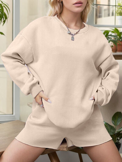 FleeceFlex Cotton 100% Round Neck Sweatshirt and Shorts Set - FleekGoddess