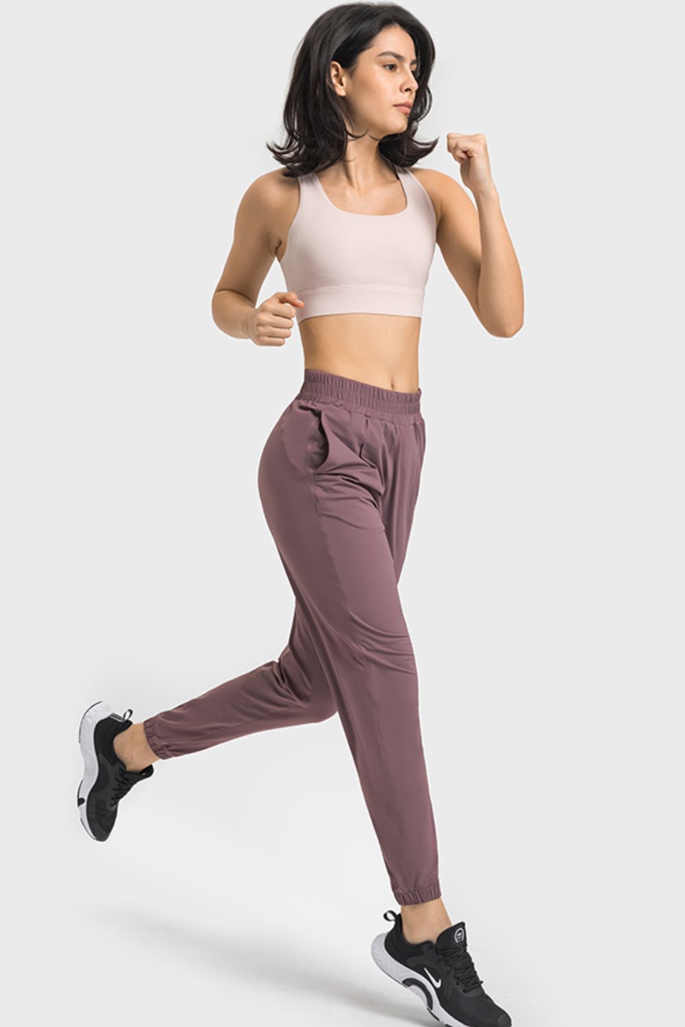 TrainTech Elastic Waist Yoga Joggers with Pockets - FleekGoddess