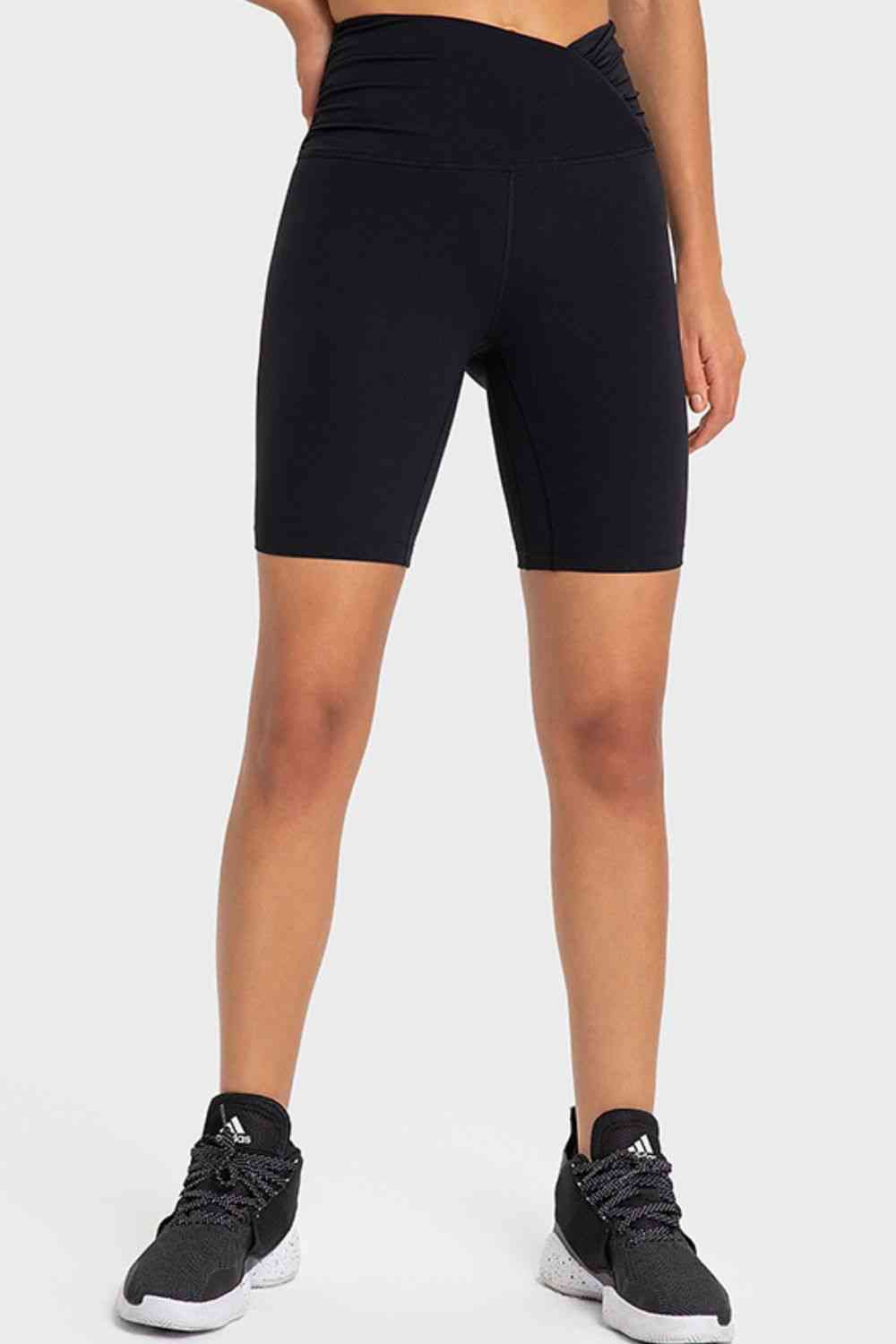 TrainTech V-Waist Biker Shorts - FleekGoddess