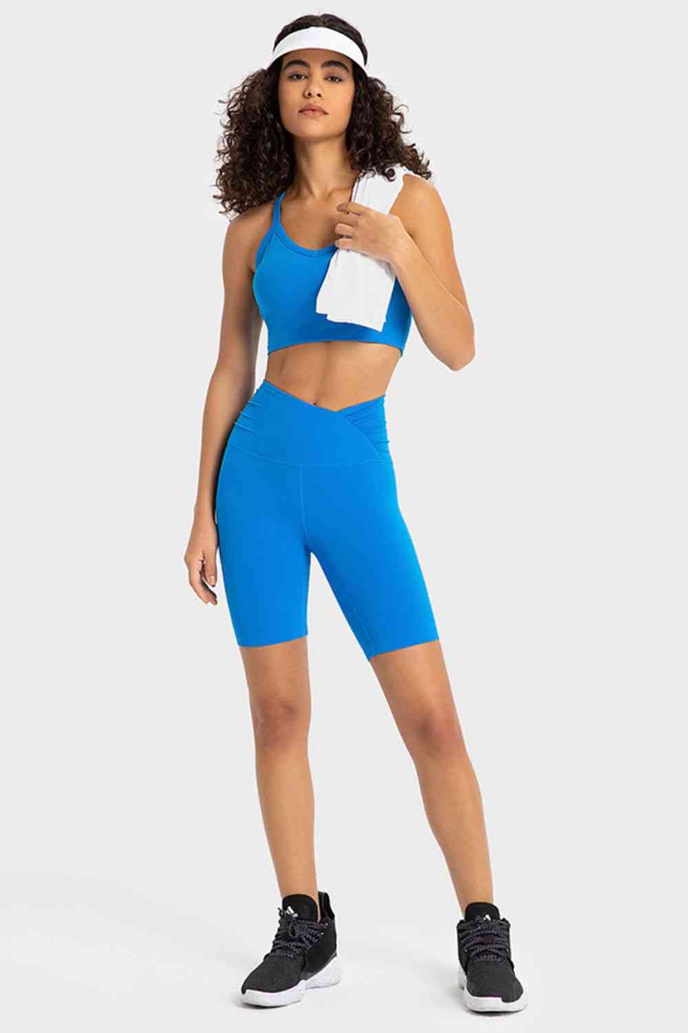 TrainTech V-Waist Biker Shorts - FleekGoddess